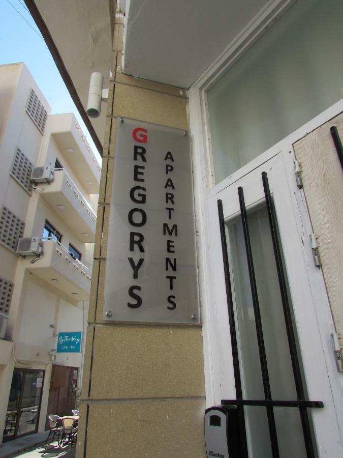 Gregorys Holiday Apartment Lárnaca Exterior foto